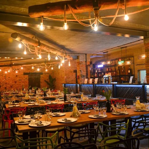 Restauracja Magiczna Gruszka w Lubniewicach