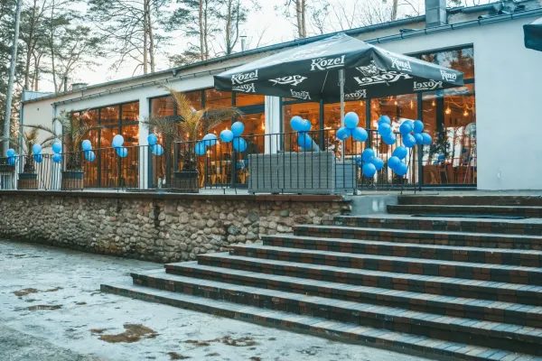 Magic Camping nad jeziorem
