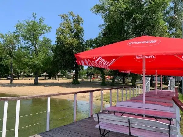Beach Bar Ibiza nad jeziorem Reczynek w Ośnie Lubuskim