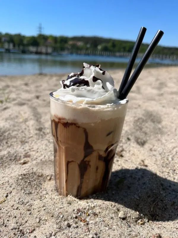 Beach Bar Ibiza nad jeziorem Reczynek w Ośnie Lubuskim