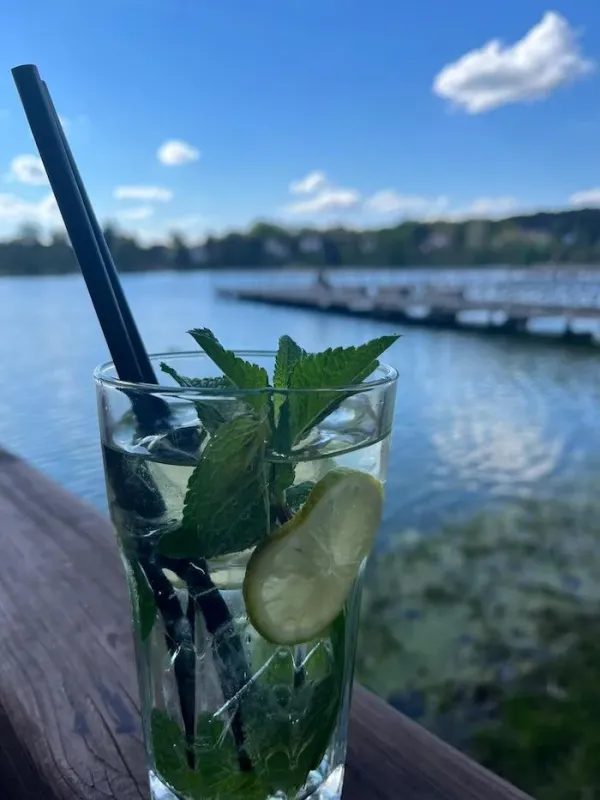 Beach Bar Ibiza nad jeziorem Reczynek w Ośnie Lubuskim