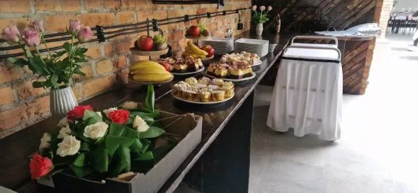 Imprezy okolicznościowe nad jeziorem w Lubniewicach