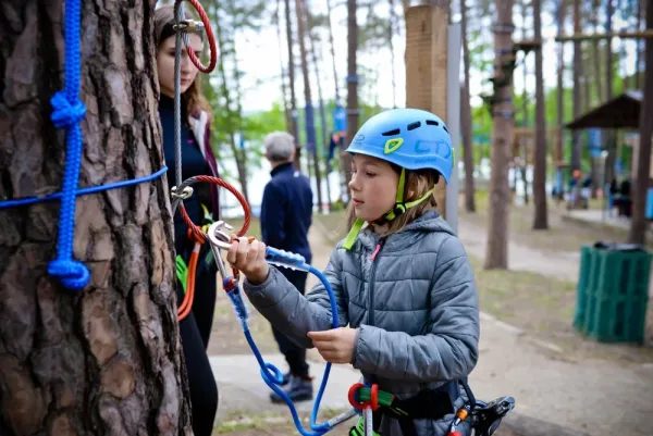 Park linowy Magic Jungle w Lubniewicach